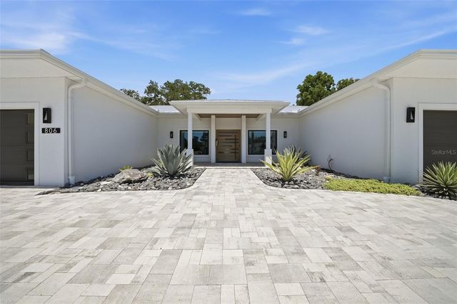 806 OSCEOLA ROAD, Belleair, FL 33756