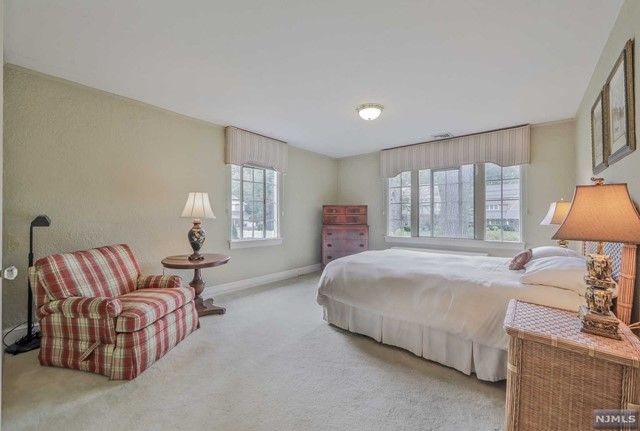 146 Richards Road, Ridgewood, NJ 07450