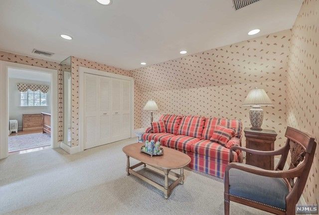 146 Richards Road, Ridgewood, NJ 07450