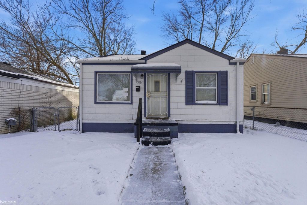 7084 Rivard Avenue, Warren, MI 48091