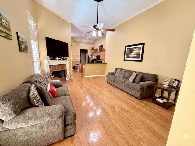 1885 TALISKER DR, Cordova, TN 38016