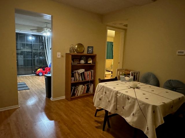 1504 W Jefferson Avenue A, Naperville, IL 60540