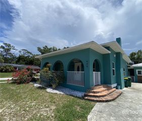 640 E INDIANA AVENUE, Deland, FL 32724