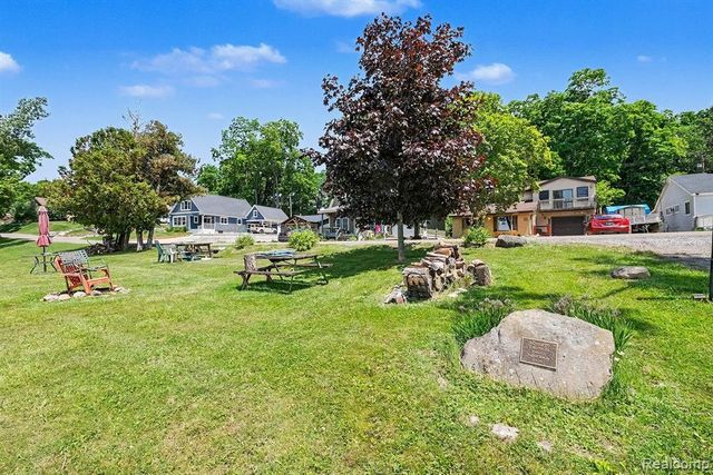 16059 Murray Rd, Byron, MI 48418