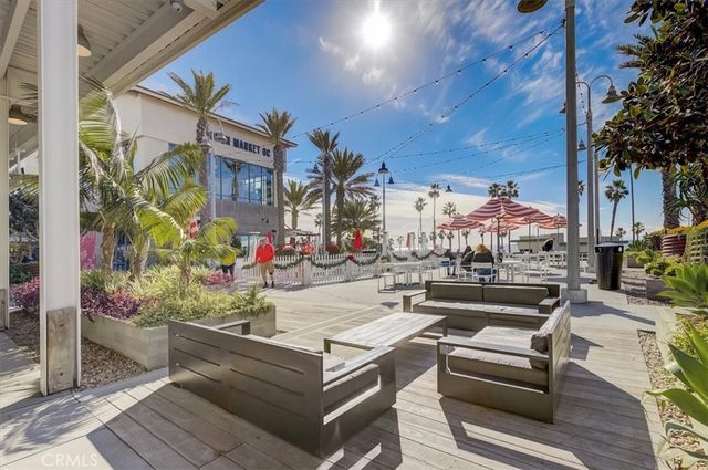 16562 Regina 4, Huntington Beach, CA 92649