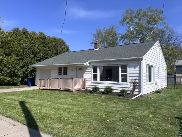 310 W Nevada Avenue, Oshkosh, WI 54901