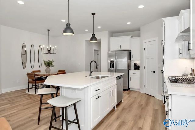 10 Mountain Vista Circle, Huntsville, AL 35811