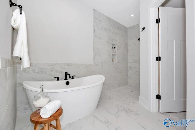 10 Mountain Vista Circle, Huntsville, AL 35811