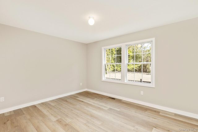 92 Park Street, Blue Point, NY 11715