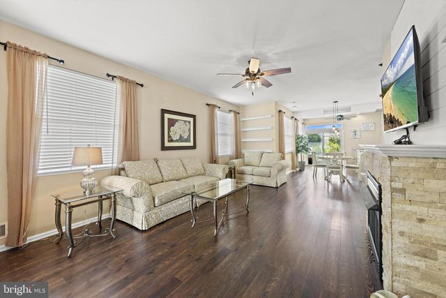 15 SEAGULL DR, Little Egg Harbor Twp, NJ 08087