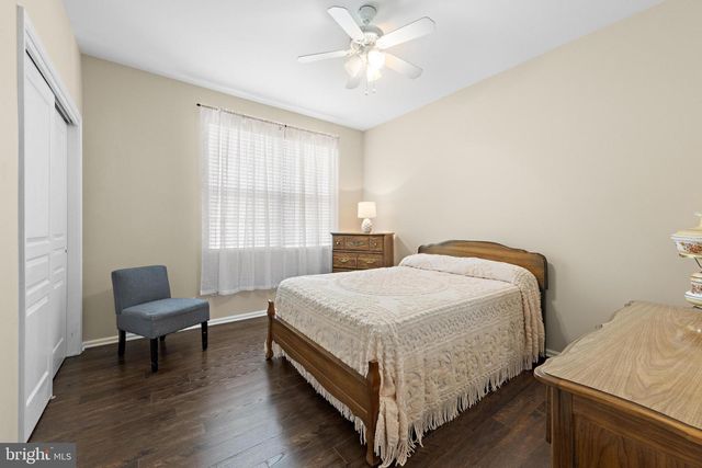 15 SEAGULL DR, Little Egg Harbor Twp, NJ 08087