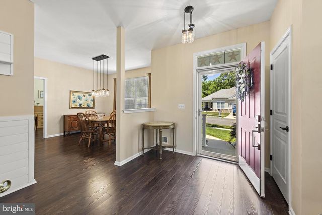 15 SEAGULL DR, Little Egg Harbor Twp, NJ 08087
