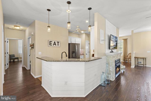 15 SEAGULL DR, Little Egg Harbor Twp, NJ 08087