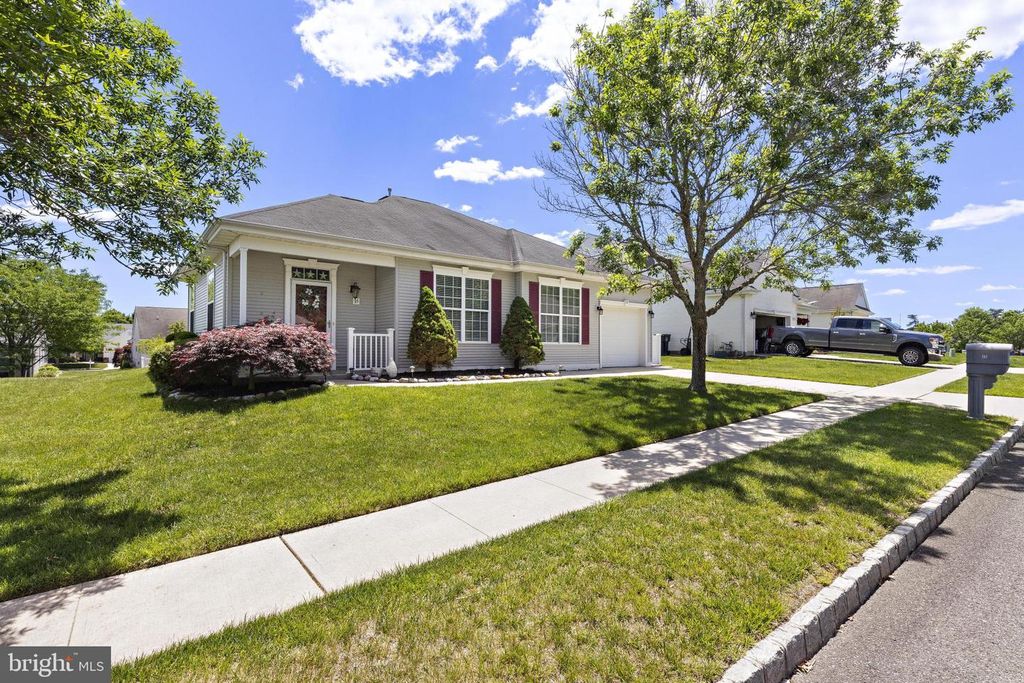 15 SEAGULL DR, Little Egg Harbor Twp, NJ 08087