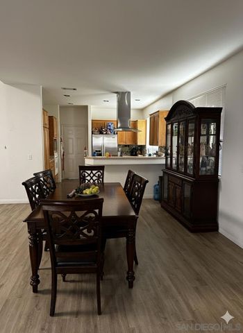 1217 Ridgegrove L, Escondido, CA 92029