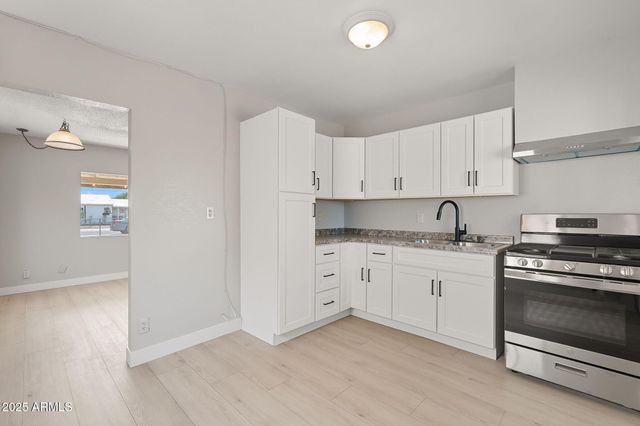 536 W LINCOLN Avenue, Coolidge, AZ 85128