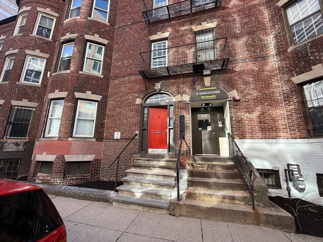 11 Vancouver St 2, Boston, MA 02115