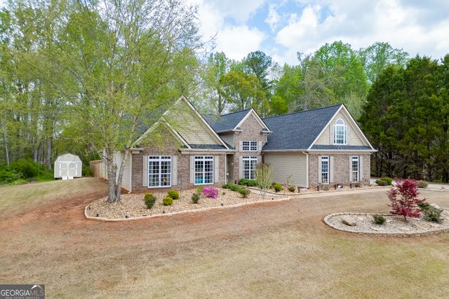 209 Legendary Drive, Hoschton, GA 30548