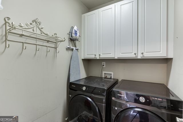 209 Legendary Drive, Hoschton, GA 30548