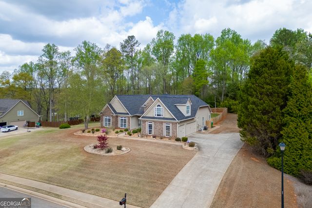 209 Legendary Drive, Hoschton, GA 30548