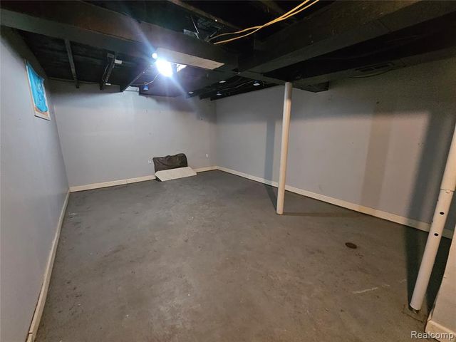 4417 Elizabeth Street, Wayne, MI 48184