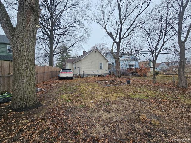 4417 Elizabeth Street, Wayne, MI 48184