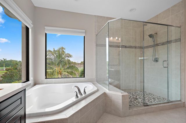 8142 Bradford Way, Parkland, FL 33076