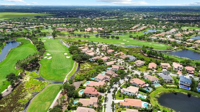 8142 Bradford Way, Parkland, FL 33076
