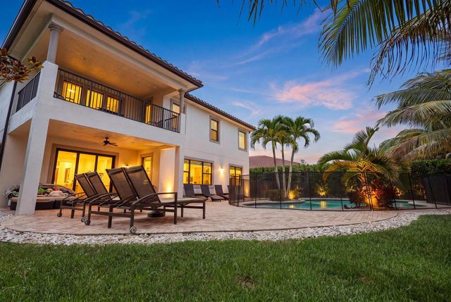 8142 Bradford Way, Parkland, FL 33076