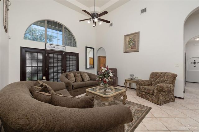 1717 School Lane, Mission, TX 78572