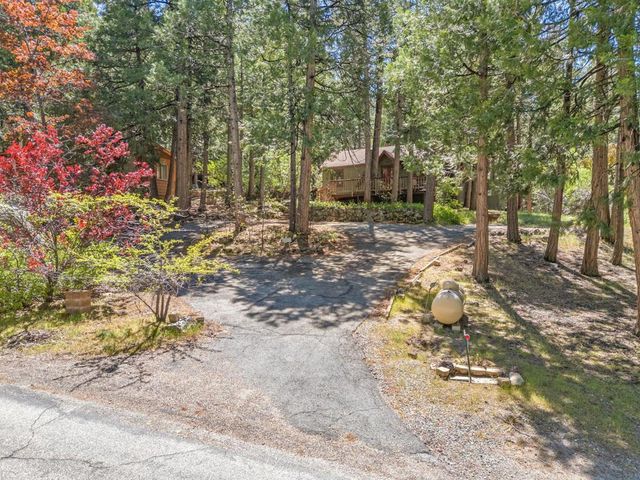 54955 Strong Drive, Idyllwild, CA 92549