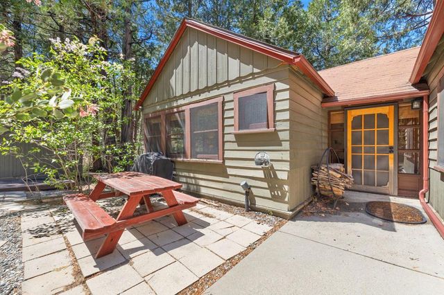 54955 Strong Drive, Idyllwild, CA 92549
