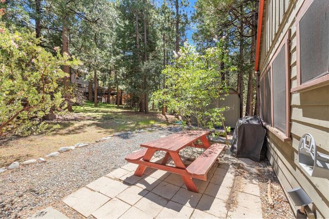 54955 Strong Drive, Idyllwild, CA 92549