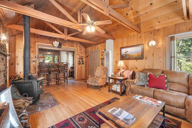 54955 Strong Drive, Idyllwild, CA 92549