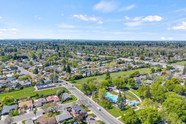 3113 Occidental Dr #2, Sacramento, CA 95826