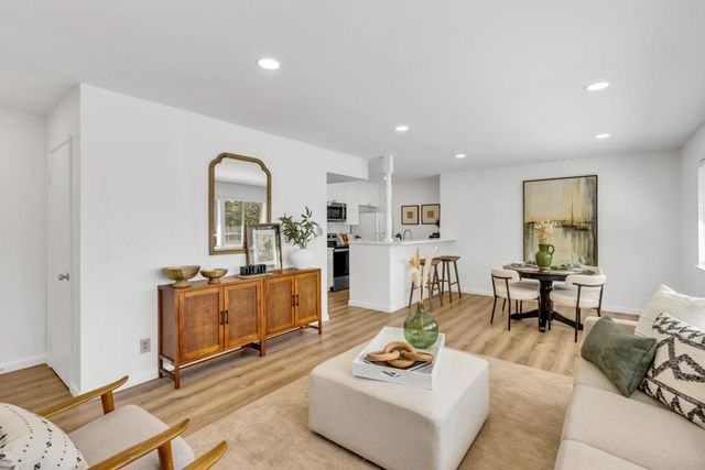 3113 Occidental Dr #2, Sacramento, CA 95826