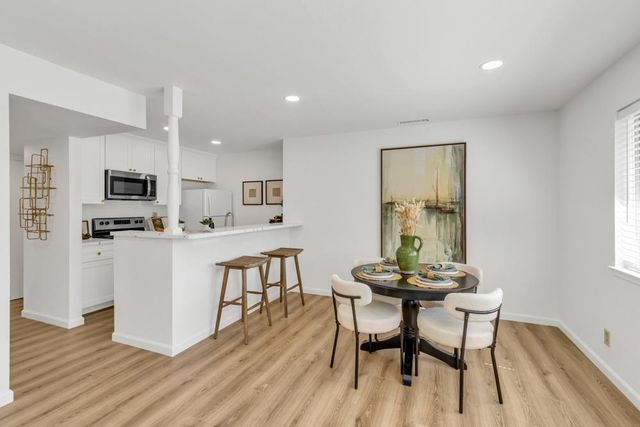3113 Occidental Dr #2, Sacramento, CA 95826