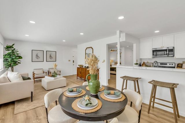 3113 Occidental Dr #2, Sacramento, CA 95826