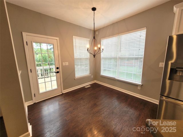 5618 Branthurst Drive, Charlotte, NC 28269
