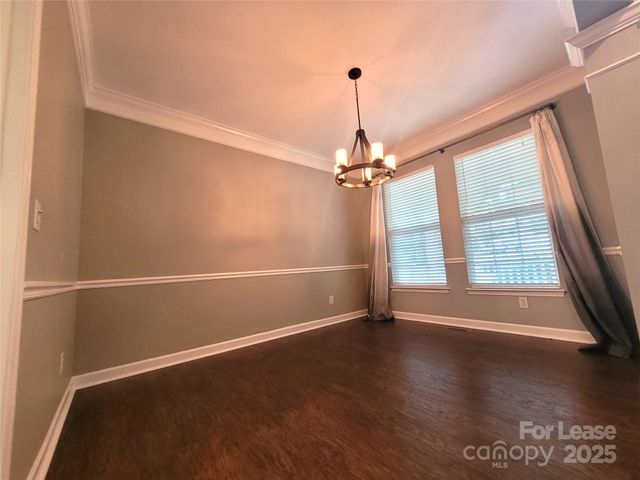 5618 Branthurst Drive, Charlotte, NC 28269