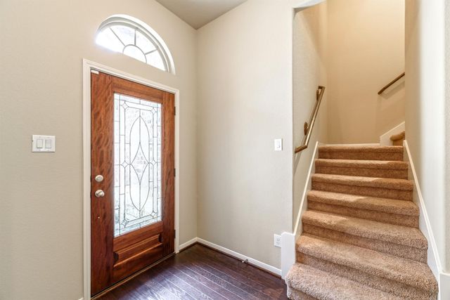 202 Black Swan Place, Magnolia, TX 77354