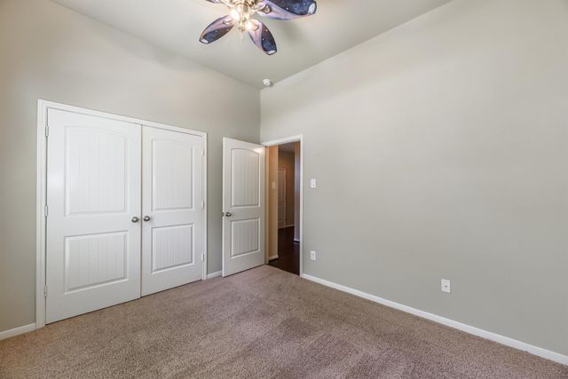 202 Black Swan Place, Magnolia, TX 77354