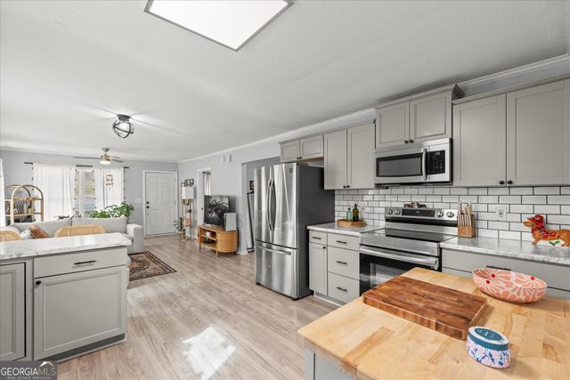 92 James Street, Temple, GA 30179