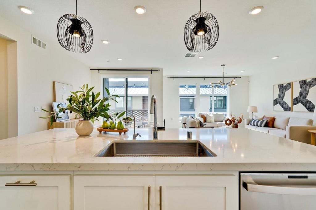 Image 16 of property listing at 3690 Innovation Way 302, Fremont, CA 94538