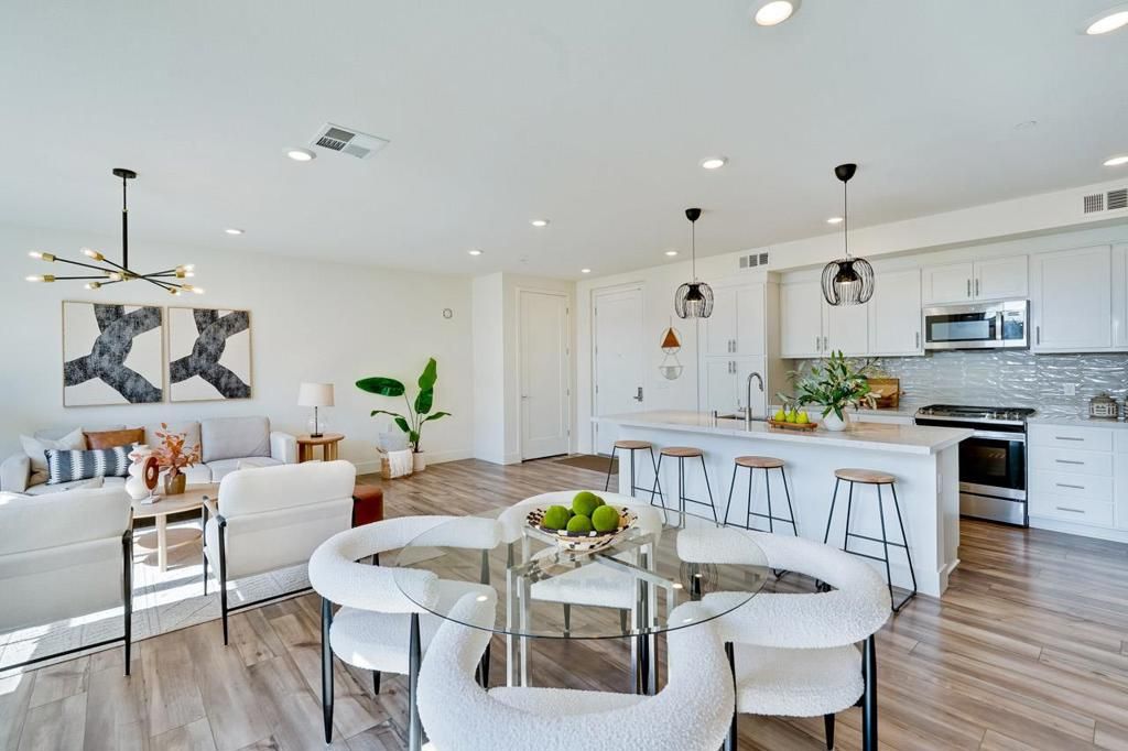 Image 8 of property listing at 3690 Innovation Way 302, Fremont, CA 94538