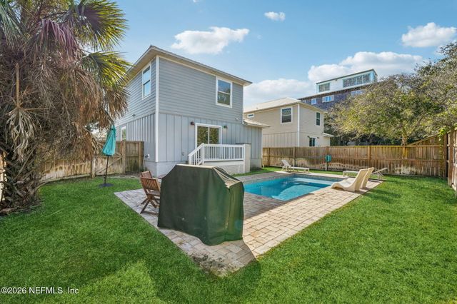 302 12TH Street, St. Augustine, FL 32084