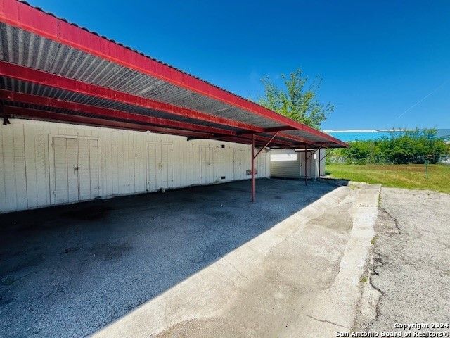 811 Jackson Keller Rd Apt 3, San Antonio, TX 78216