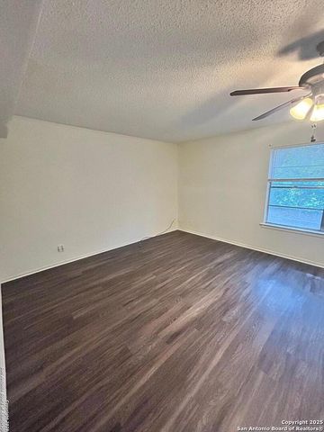 811 Jackson Keller Rd Apt 3, San Antonio, TX 78216