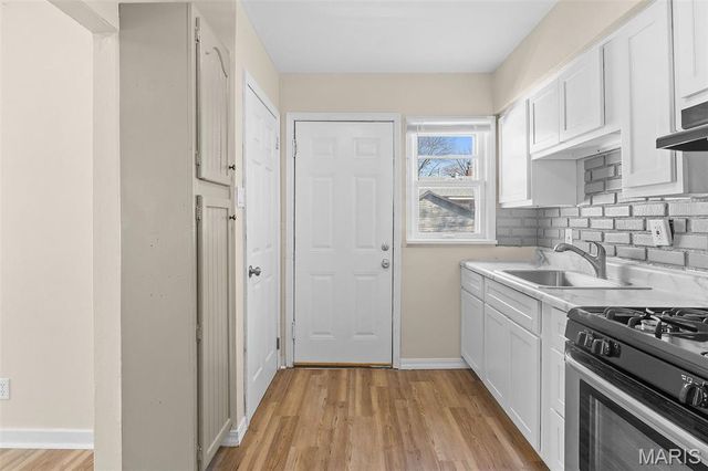 204 Wiegel Drive, Ferguson, MO 63135