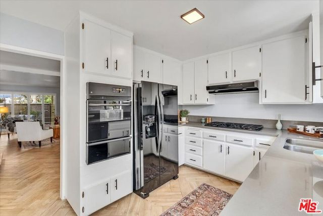 640 Wilcox Avenue, Los Angeles, CA 90004